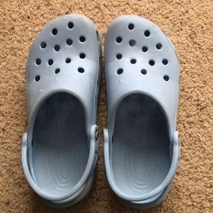 blue crocs
